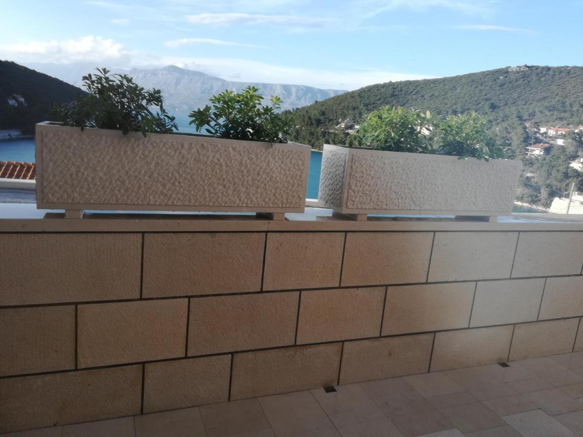 Apartman Ruzica Pucisca Luaran gambar