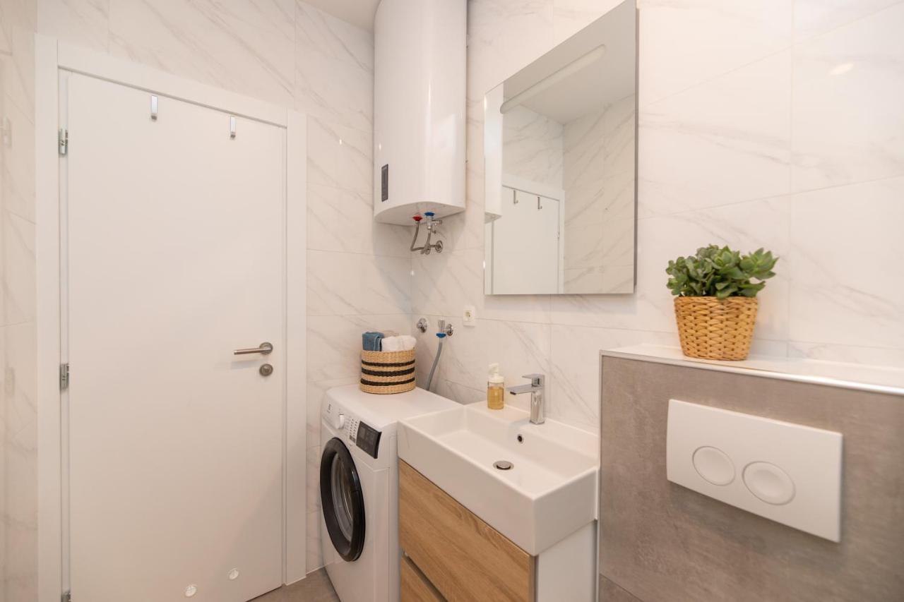 Apartman Ruzica Pucisca Luaran gambar