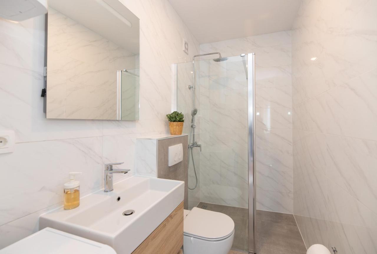 Apartman Ruzica Pucisca Luaran gambar
