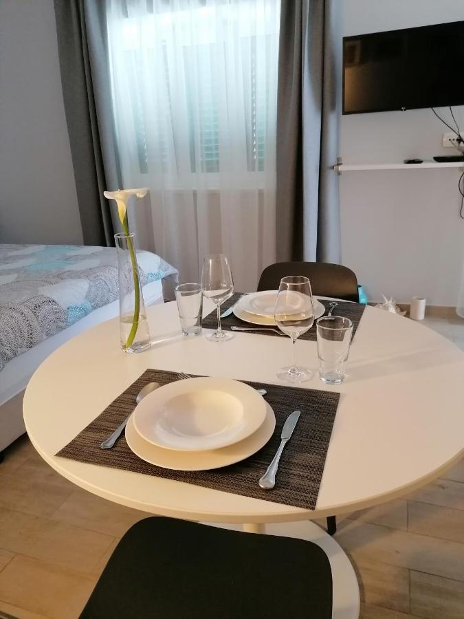 Apartman Ruzica Pucisca Luaran gambar